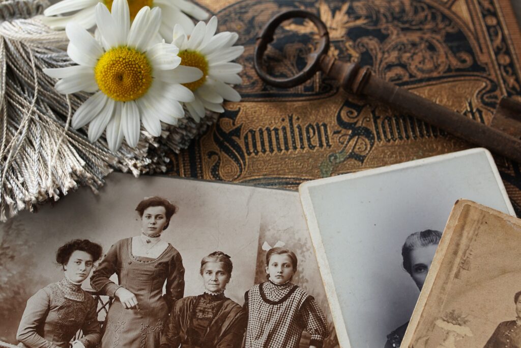Old personal photographs representing memories and the passage of time.
